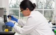 Biosimilary alebo biologicky podobné lieky – čo by ste o nich mali vedieť?
